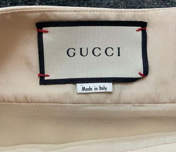 Gucci GG Logo Cream Mini Skirt – Kids Size 10/12 – Fits XXS Adult - Picture 7 of 9